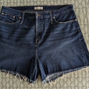 Madewell Curvy High-Rise Shorts